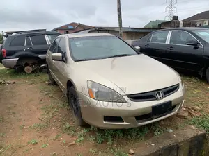 Honda Accord 2007 Gold