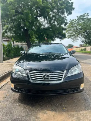 Lexus ES 2012 Black