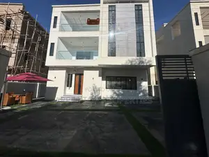 5bdrm Duplex in Enugu for sale