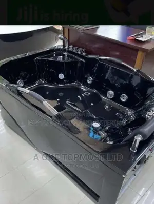 Black Executive 2-Person Double Jacuzzi