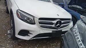 Mercedes-Benz GLC-Class 2019 White