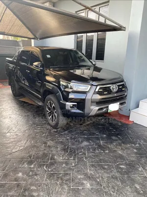 Toyota Hilux 2010 Black