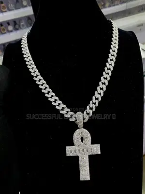 VVS Moissanite Glove Cross Pendant + Cuban Chain | 925 Silver