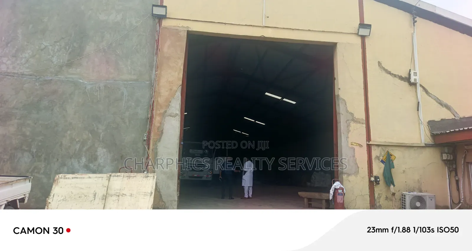 16,800sqft Self Compound Warehouse at Eric Moore Surulere