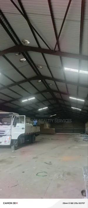 16,800sqft Self Compound Warehouse at Eric Moore Surulere