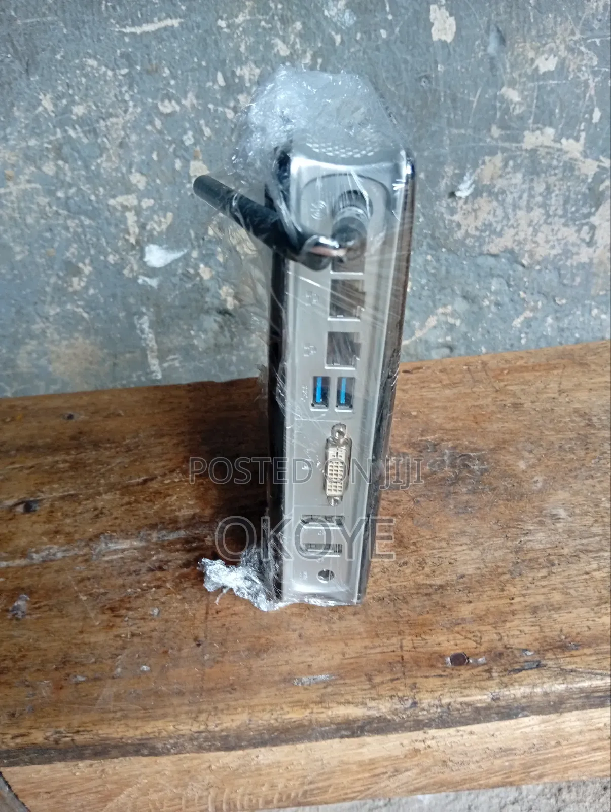 Desktop Computer 4GB Intel Core i5 HDD 500GB