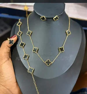 Necklace and Bracelet Set