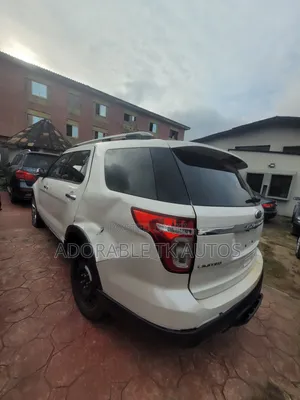 Ford Explorer Limited 4dr 4x4 (3.5L 6cyl 6A) 2012 White