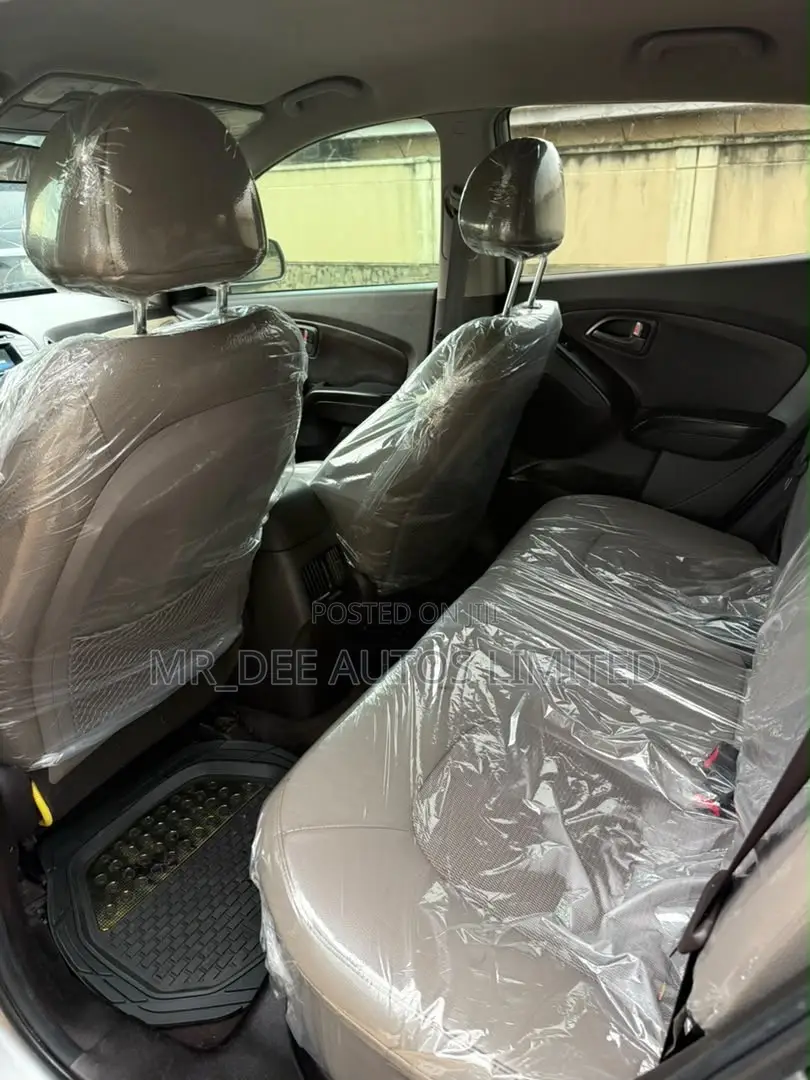 Hyundai Tucson 2014 Silver