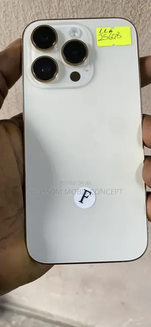 Apple iPhone 14 Pro 256 GB Gold