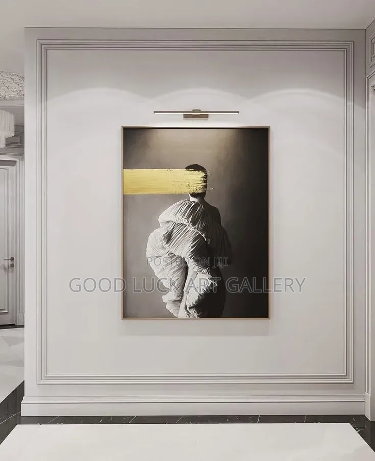 Soft Abstract Wall Décor