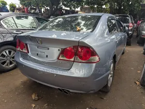 Honda Civic 2010 Maroon