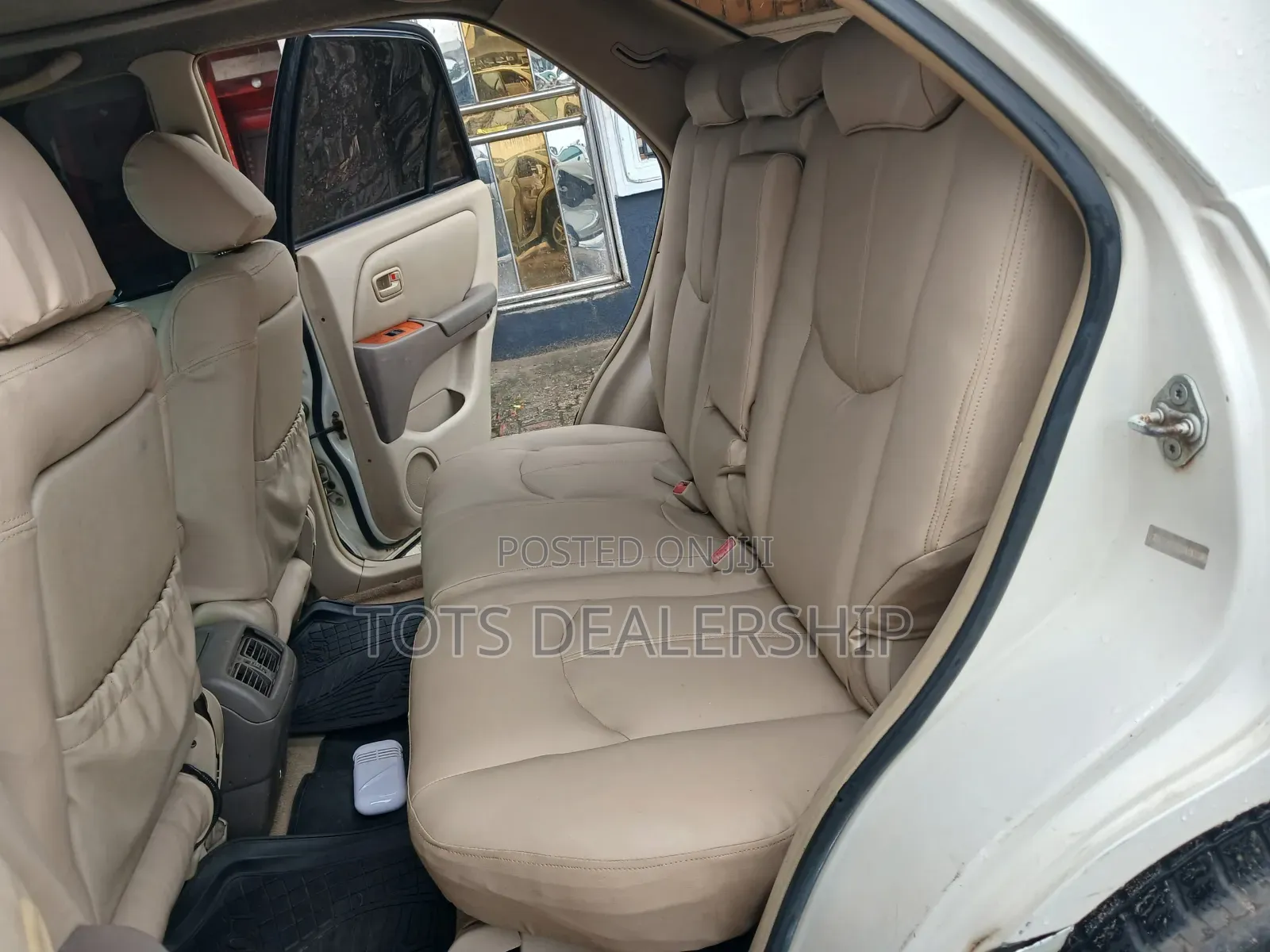 Lexus RX 300 2001 White
