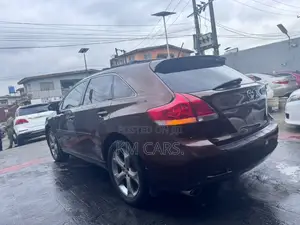Toyota Venza 2010 Brown