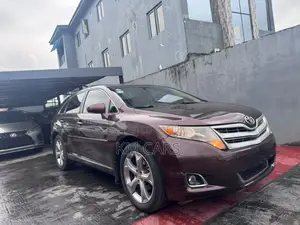 Toyota Venza 2010 Brown