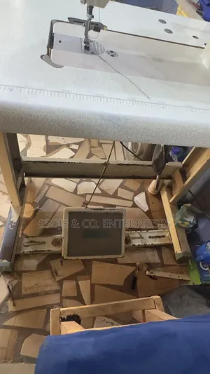 Used Industrial Sewing Machine