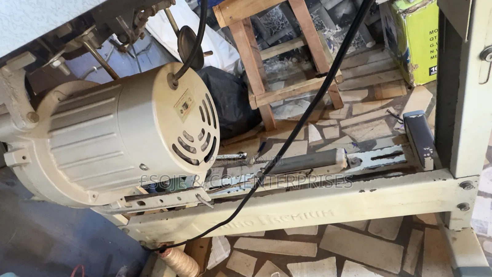 Used Industrial Sewing Machine