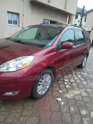 Toyota Sienna XLE Limited 4WD 2007 Burgundy