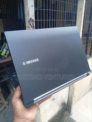 Laptop Samsung R530 8GB Intel Core i5 HDD 320GB
