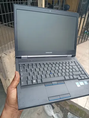 Laptop Samsung R530 8GB Intel Core i5 HDD 320GB