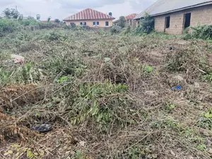 Plot of Land for Sell at Agunbelewo Close to Tarred Road