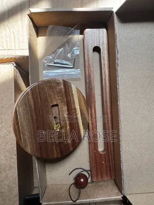 Wooden Tissue Holder