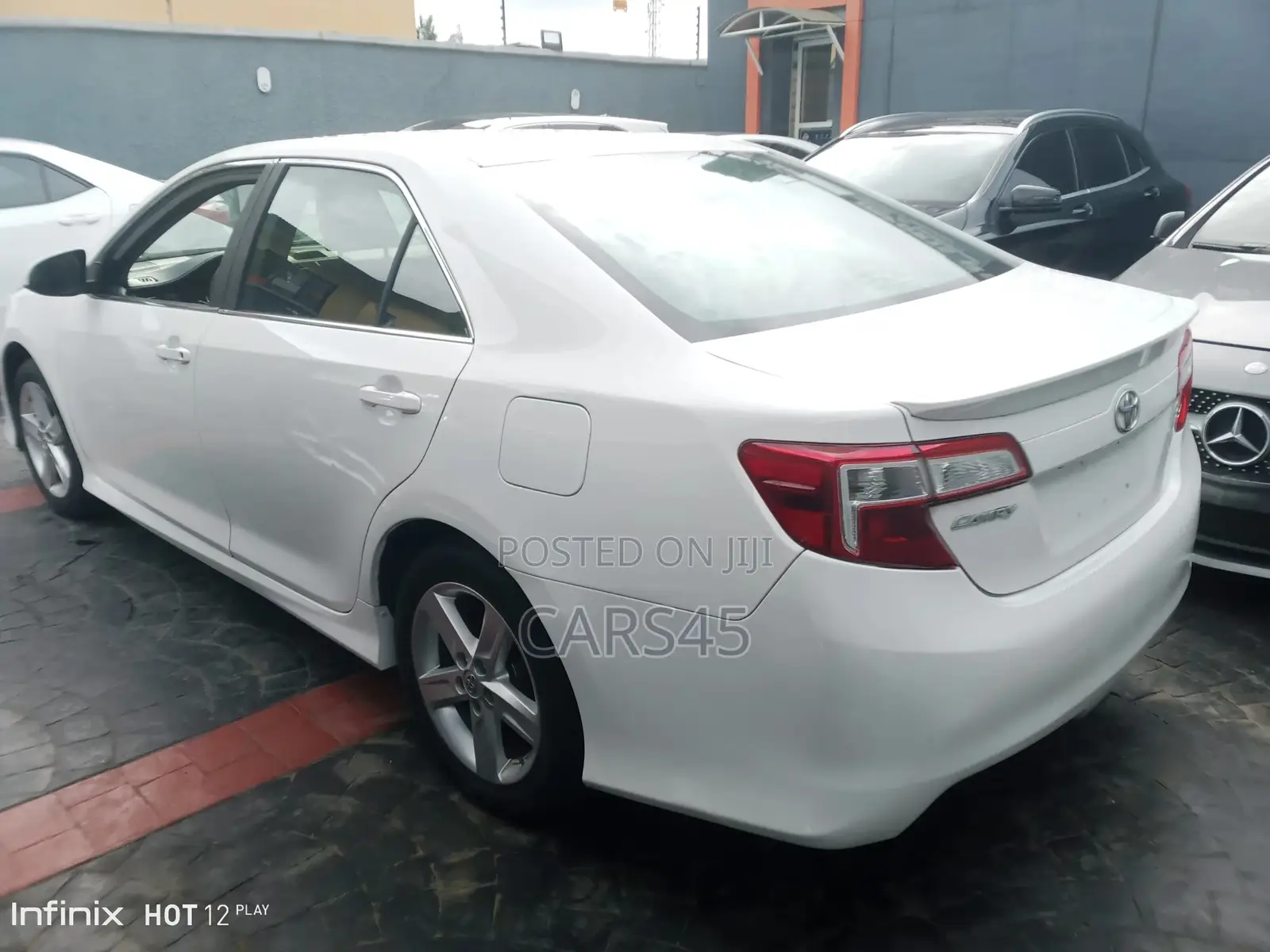 Toyota Camry 2014 White
