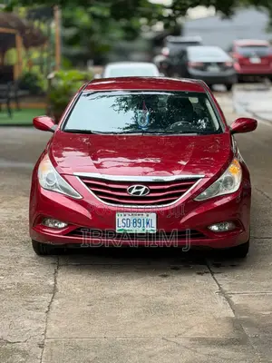 Hyundai Sonata 2013 Red
