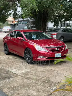 Hyundai Sonata 2013 Red