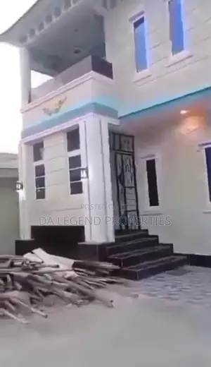 4bdrm Duplex in Obio-Akpor for sale