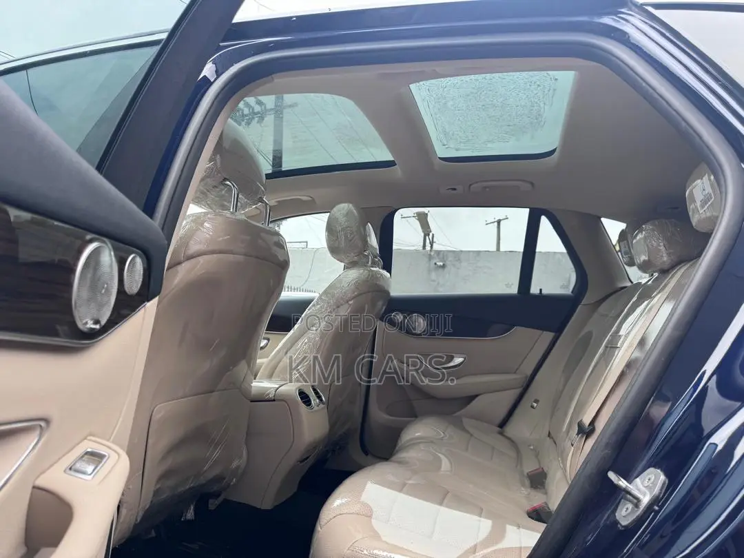 Mercedes-Benz GLC-Class 2017 Blue