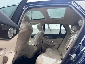 Mercedes-Benz GLC-Class 2017 Blue
