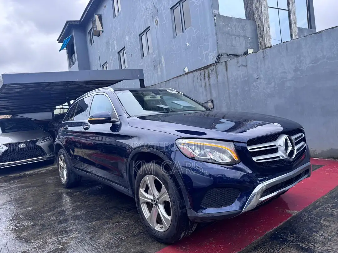 Mercedes-Benz GLC-Class 2017 Blue