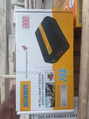 SOOER Solar Battery Charger 12v to 24v 20amps