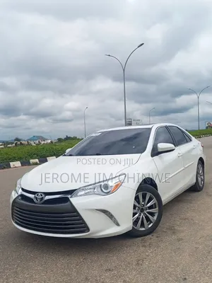 Toyota Camry 2016