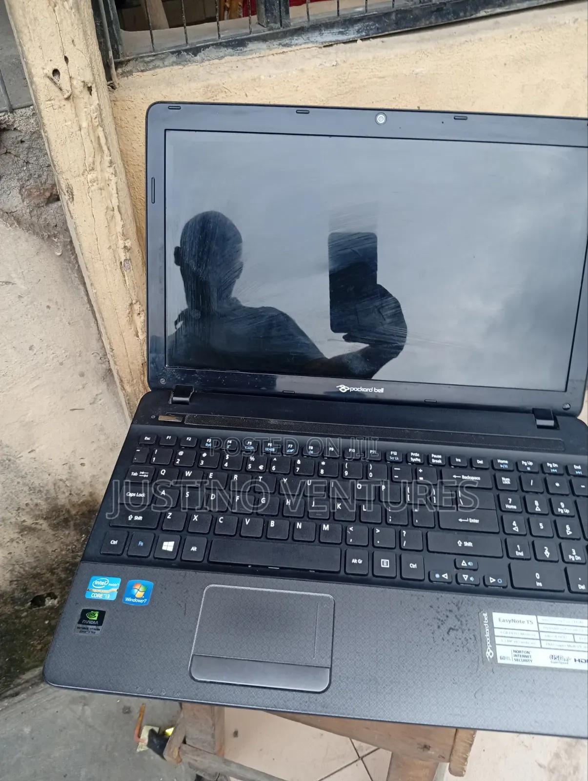 Laptop Packard Bell EasyNote BU45 8GB Intel Core i3 HDD 500GB