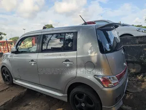 Toyota bB 2014 Silver
