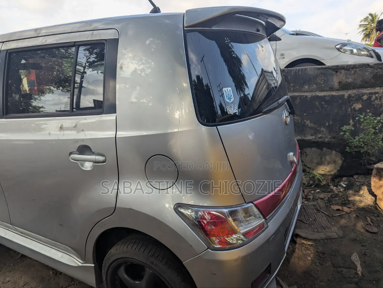 Toyota bB 2014 Silver