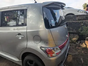 Toyota bB 2014 Silver
