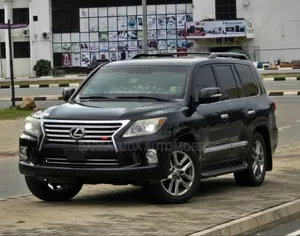 Lexus LX 570 AWD 2013 Black