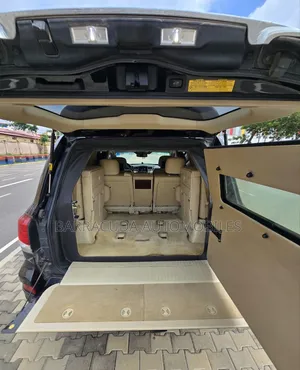 Lexus LX 570 AWD 2013 Black