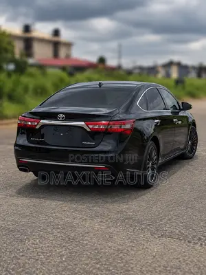Toyota Avalon Touring Sedan FWD (3.5 6cyl 6A) 2017 Black