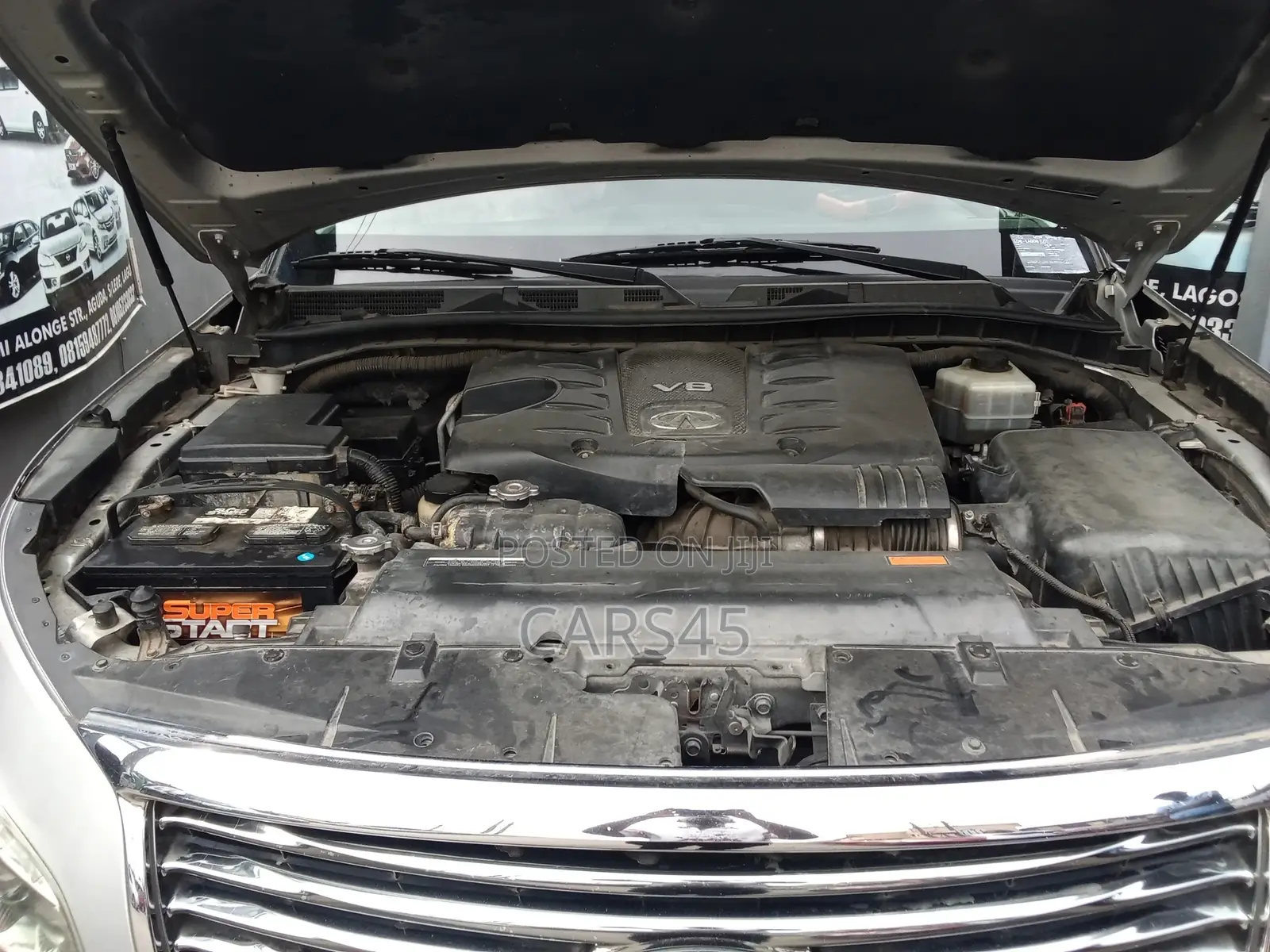 Infiniti QX56 2011 Silver