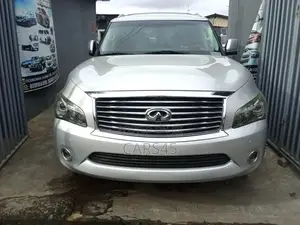 Infiniti QX56 2011 Silver
