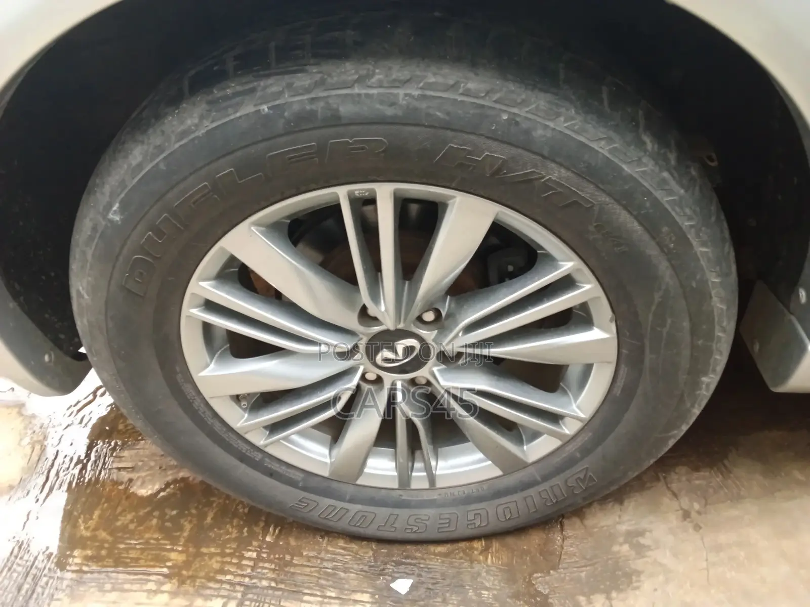 Infiniti QX56 2011 Silver