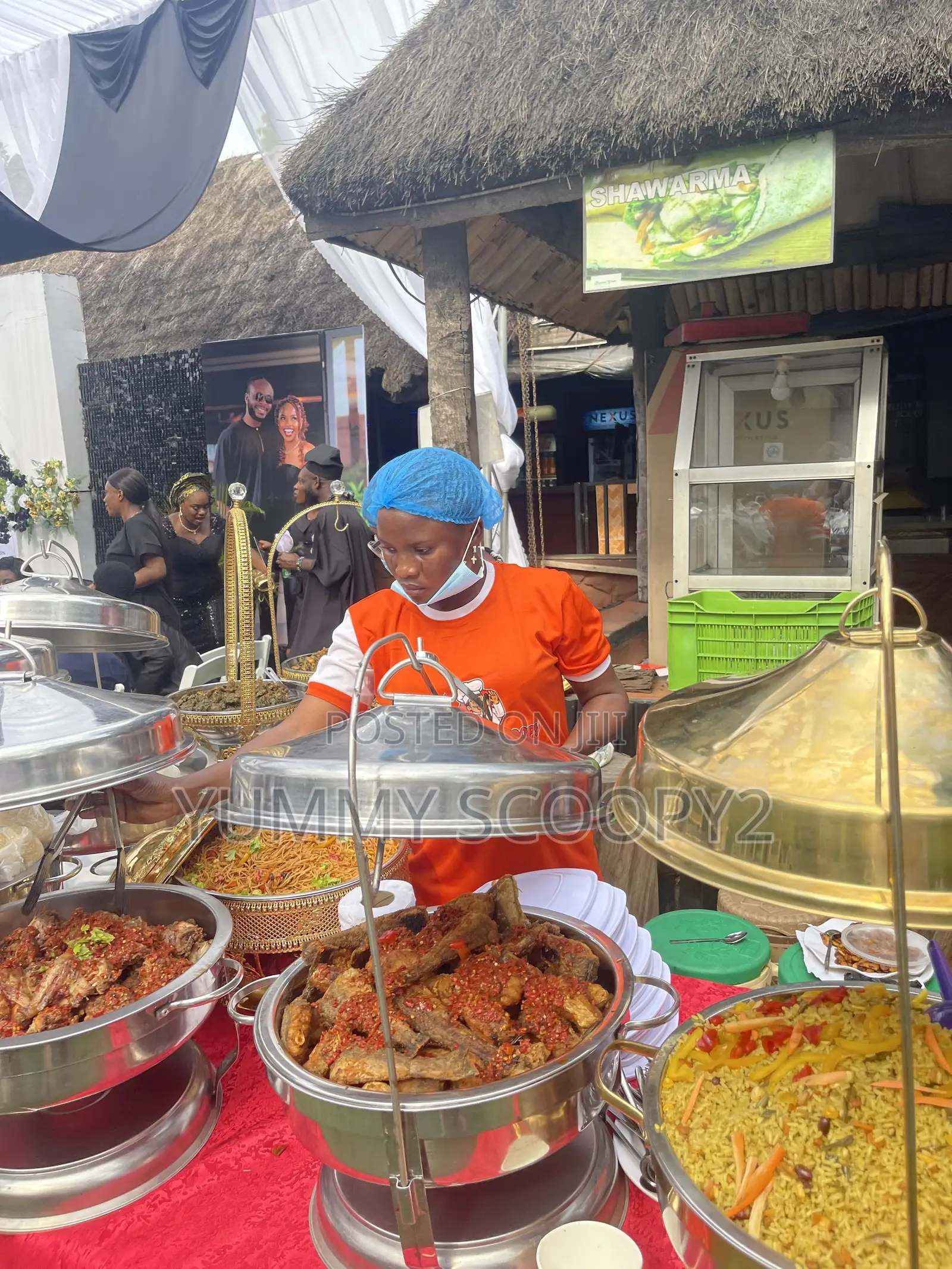 100 Guests Serving