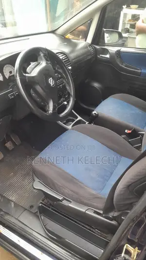 Opel Zafira 2005 Blue