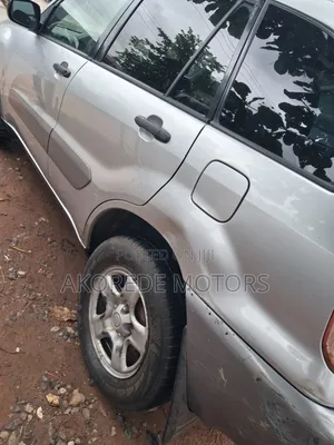 Toyota RAV4 Automatic 2003 Silver