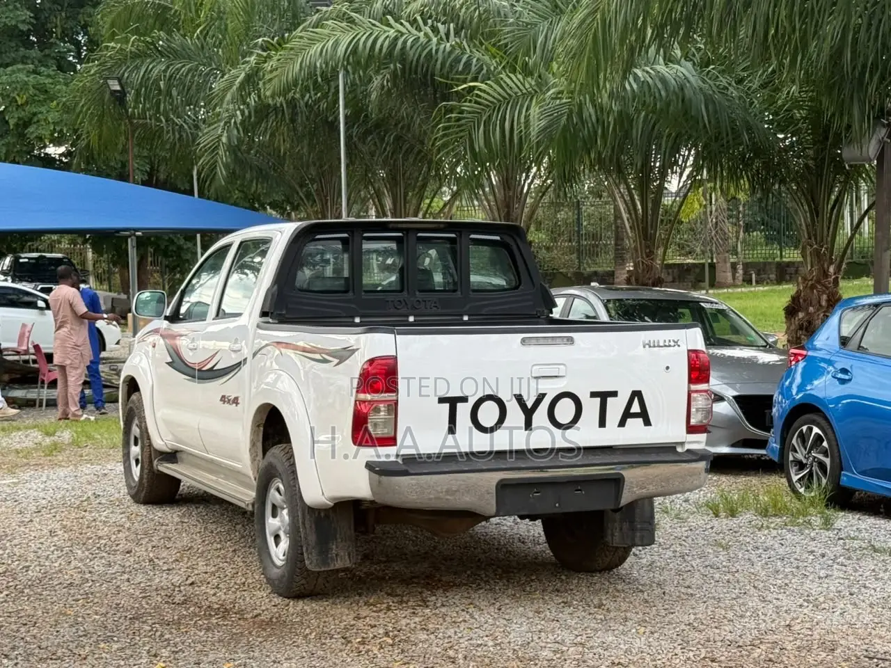 Toyota Hilux 2013 White
