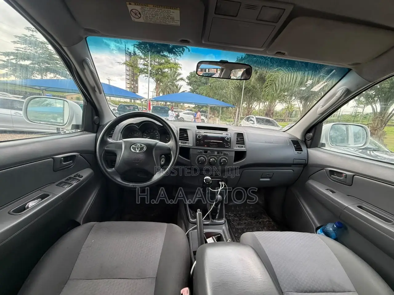 Toyota Hilux 2013 White